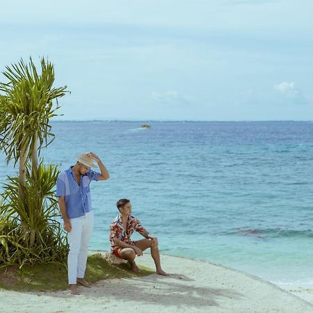 Savoy Hotel Mactan Мактан Экстерьер фото